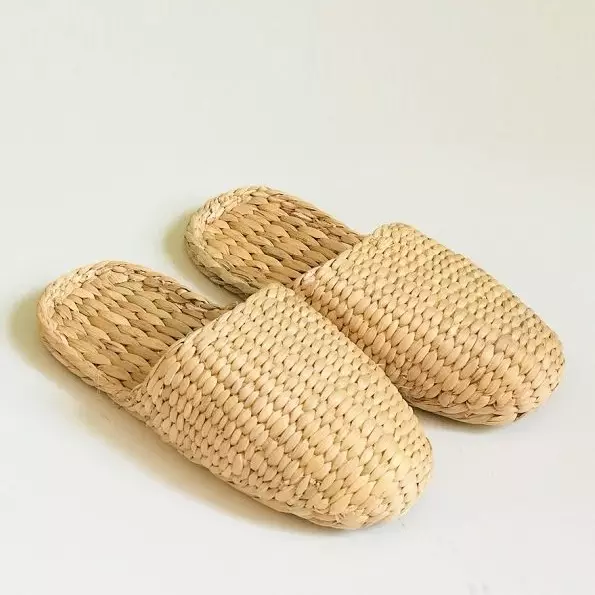 Water hyacinth slippers - Image 3