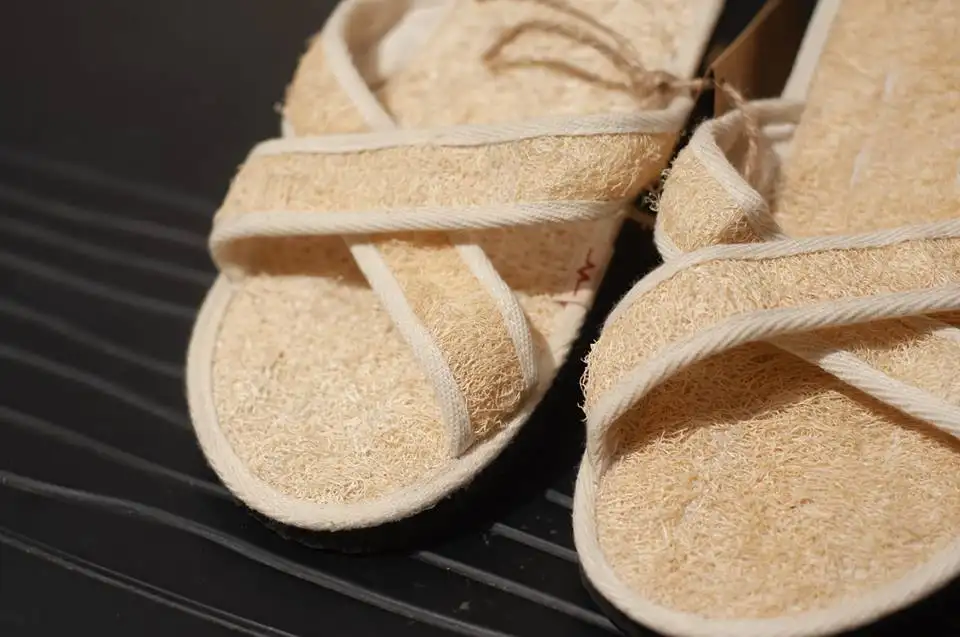 Water hyacinth slippers - Image 7