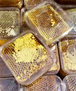 Alternative view of HONEY CAKE