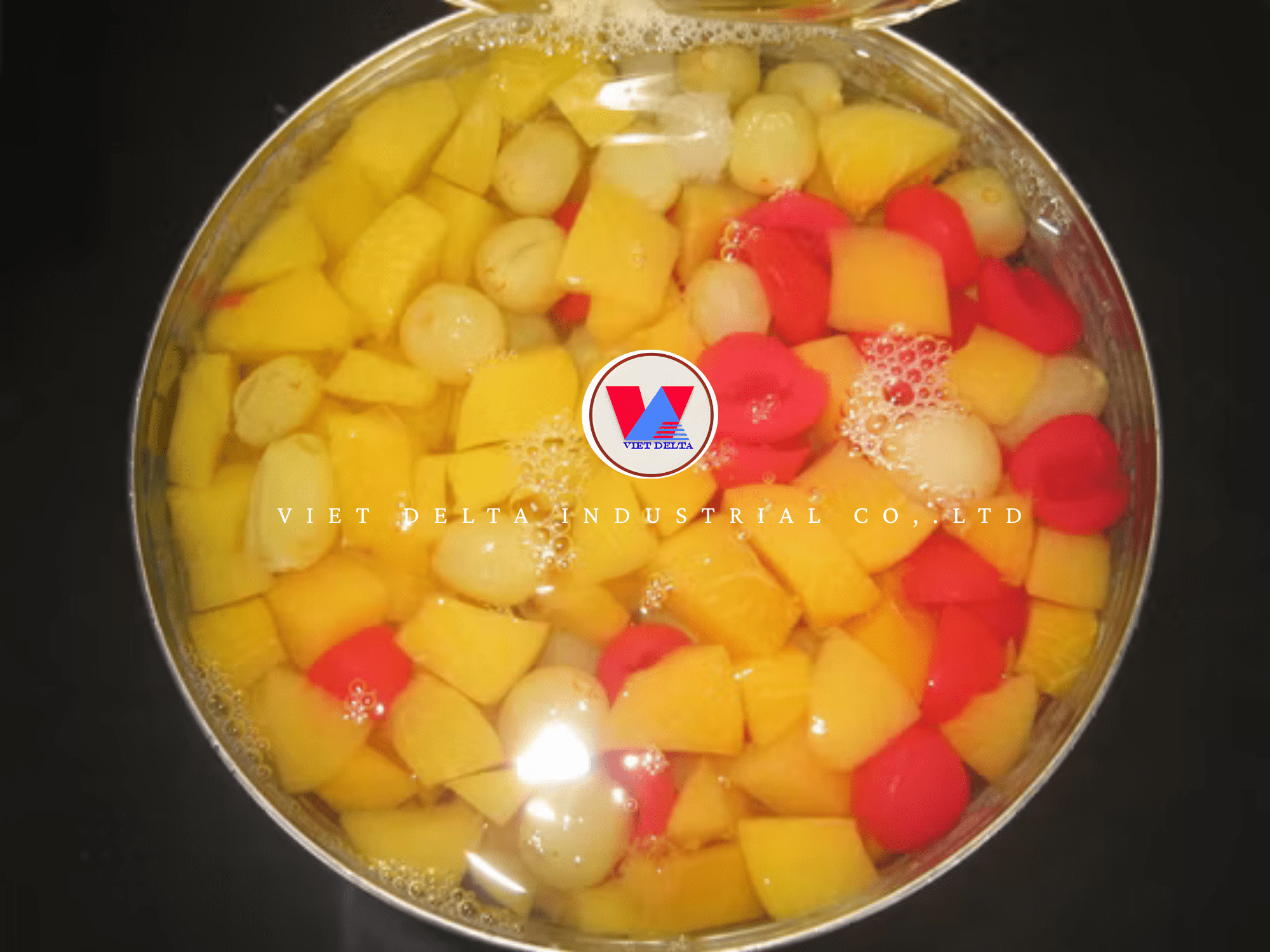 Canned Fruit Cocktail